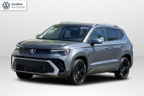 1 image of 2025 Volkswagen Taos 1.5T SE
