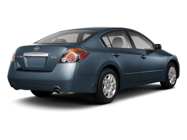 3 thumbnail image of  2010 Nissan Altima 2.5 S
