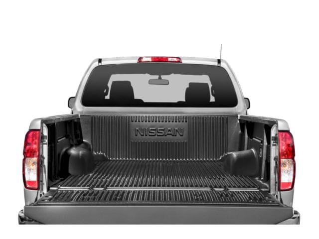 15 thumbnail image of  2015 Nissan Frontier S