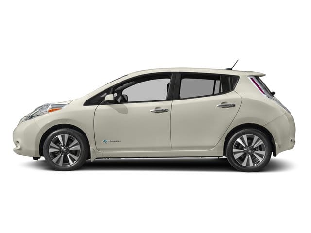 4 thumbnail image of  2017 Nissan LEAF SL