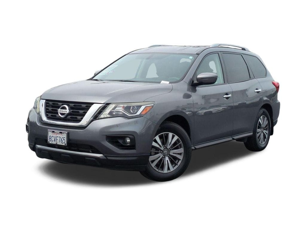 2018 Nissan Pathfinder SV
