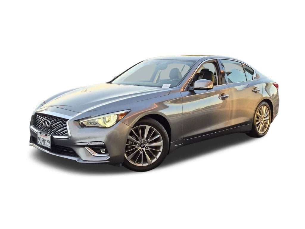 2023 INFINITI Q50 LUXE