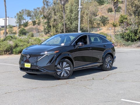 1 image of 2023 Nissan Ariya ENGAGE
