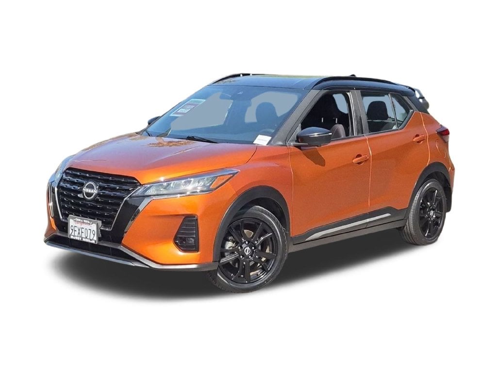 1 thumbnail image of  2023 Nissan Kicks SR