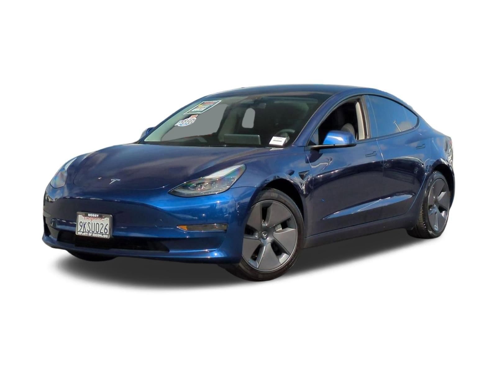 1 placeholder image of  2023 Tesla Model 3 Base