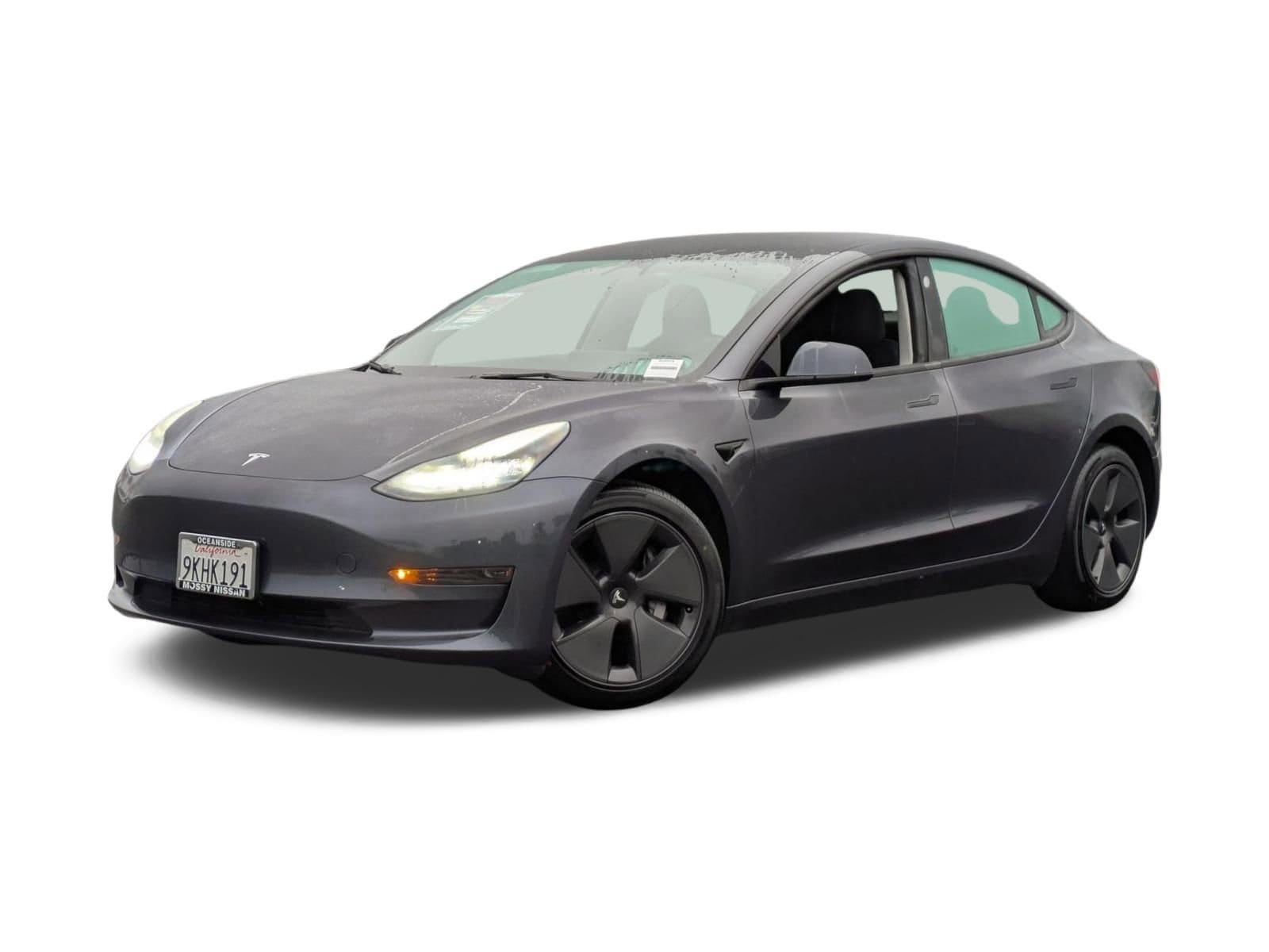 1 thumbnail image of  2023 Tesla Model 3