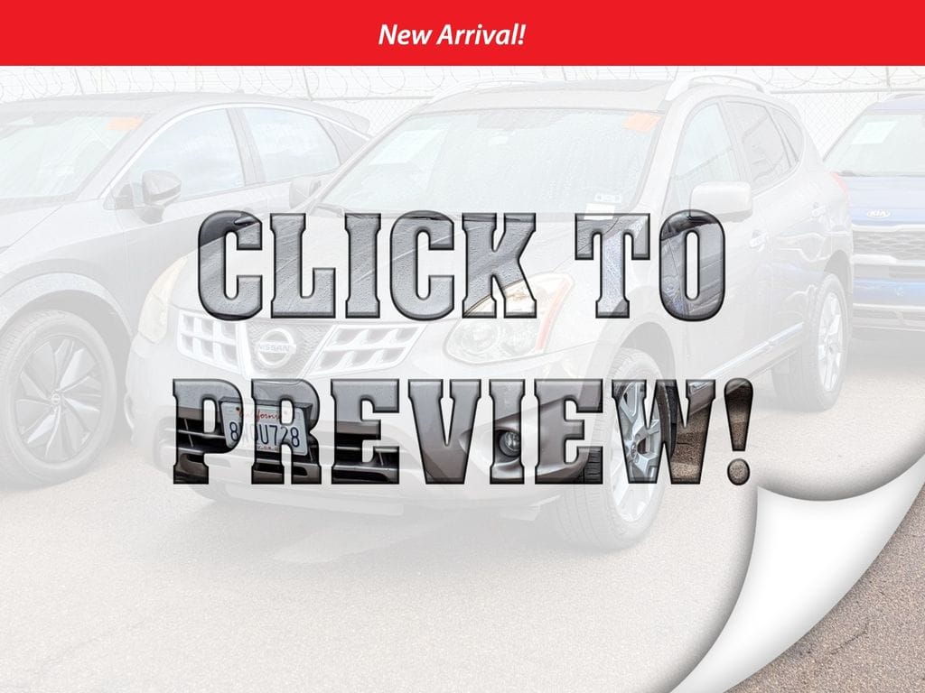 2013 Nissan Rogue SV FWD's photo