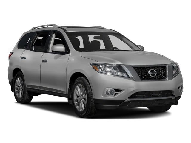 8 thumbnail image of  2016 Nissan Pathfinder SL