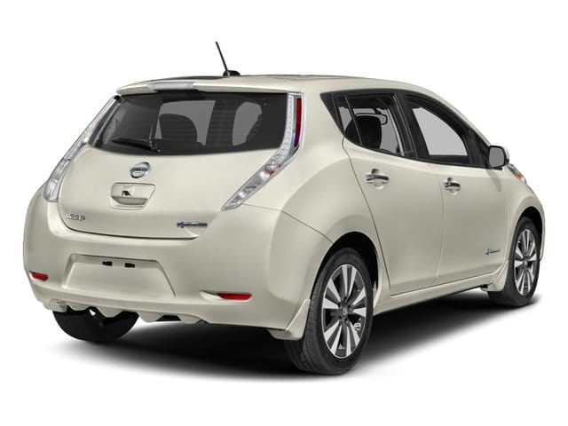 5 thumbnail image of  2017 Nissan Leaf SL