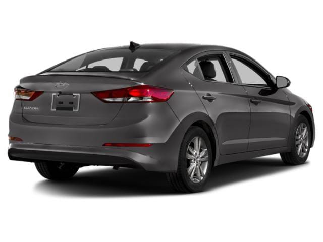 2 thumbnail image of  2018 Hyundai Elantra SEL