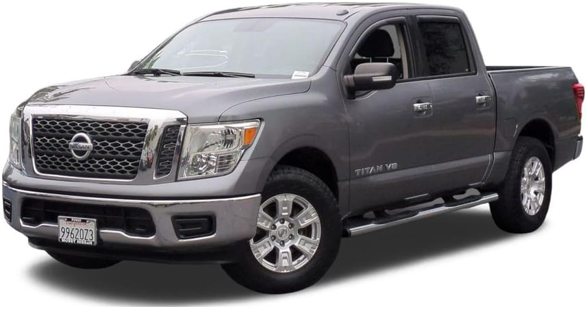 2018 Nissan Titan SV 4X4 Crew Cab's photo