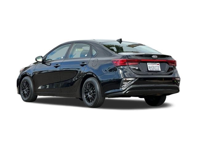 8 thumbnail image of  2019 Kia Forte FE