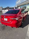 2 imagen en miniatura de 2019 Toyota Camry Hybrid SE
