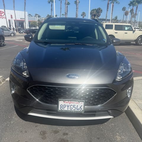 1 image of 2020 Ford Escape SEL