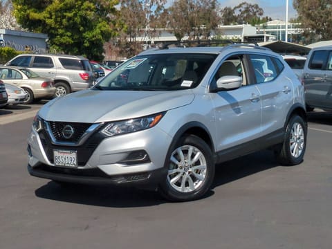 1 imagen de 2020 Nissan Rogue Sport SV