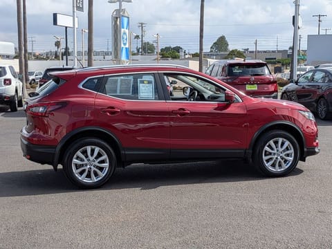 2020 Nissan Rogue Sport SV