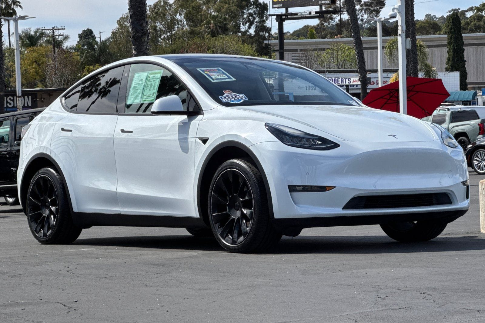 Used 2020 Tesla Model Y Long Range with VIN 5YJYGDEE2LF042928 for sale in Chula Vista, CA
