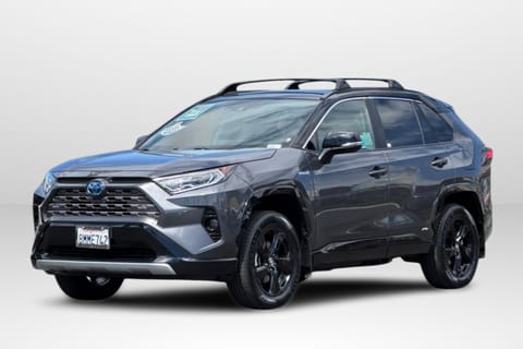 1 image of 2020 Toyota RAV4 Hybrid XSE