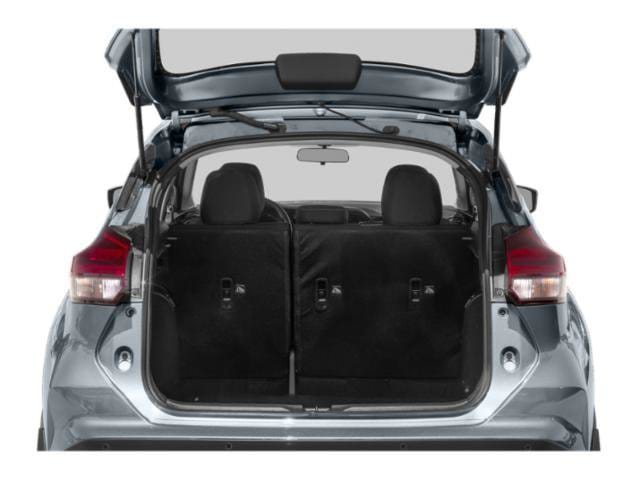 14 thumbnail image of  2021 Nissan Kicks S