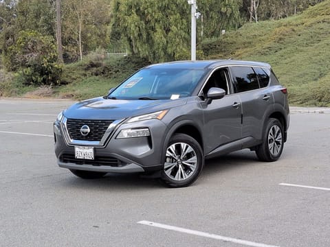 1 image of 2021 Nissan Rogue SV