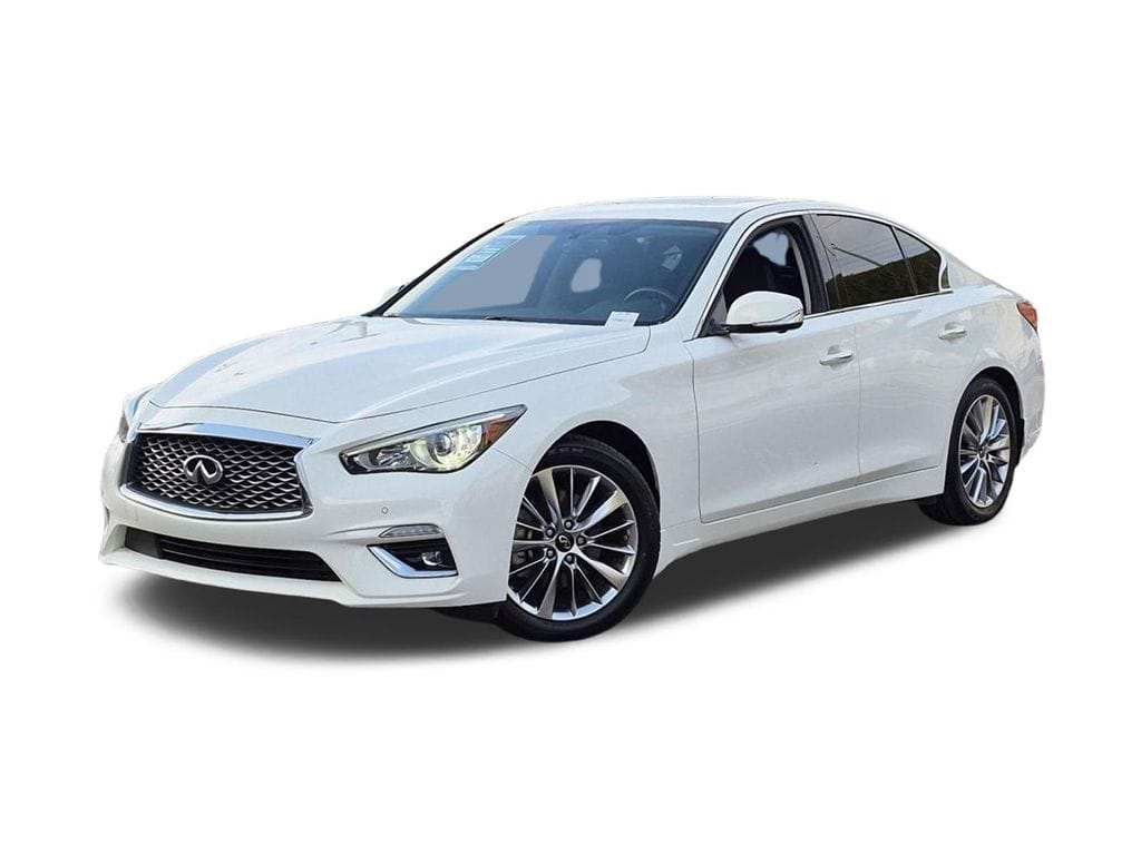 2022 INFINITI Q50 LUXE
