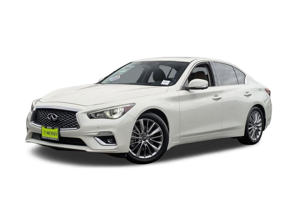 2023 INFINITI Q50 LUXE