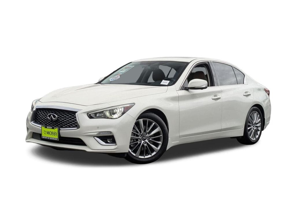 2023 INFINITI Q50 LUXE