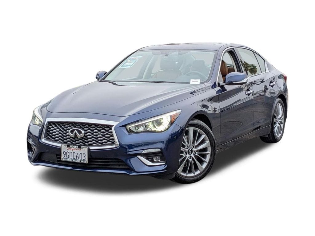 2023 INFINITI Q50 LUXE