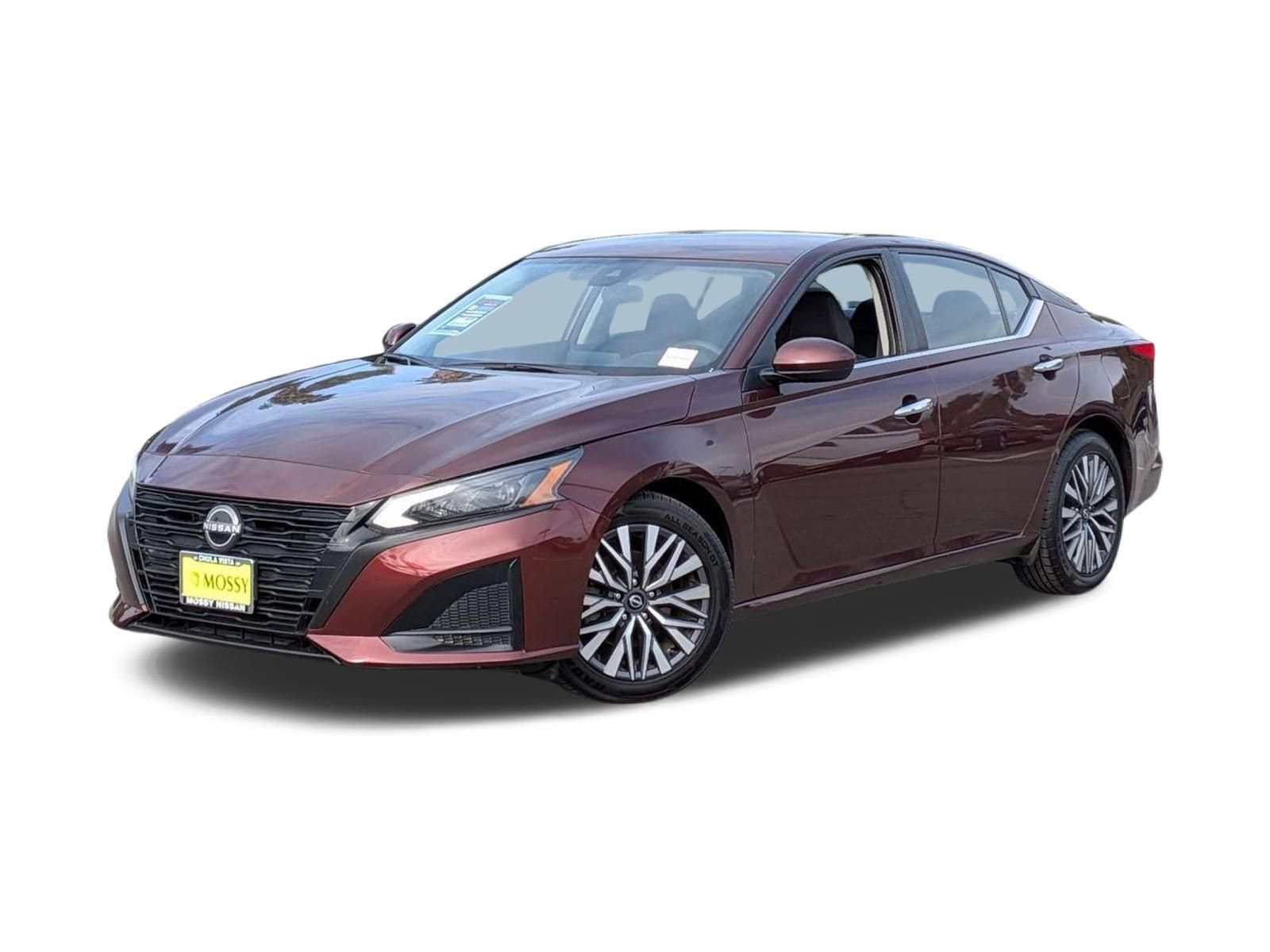 1 placeholder image of  2023 Nissan Altima 2.5 SV