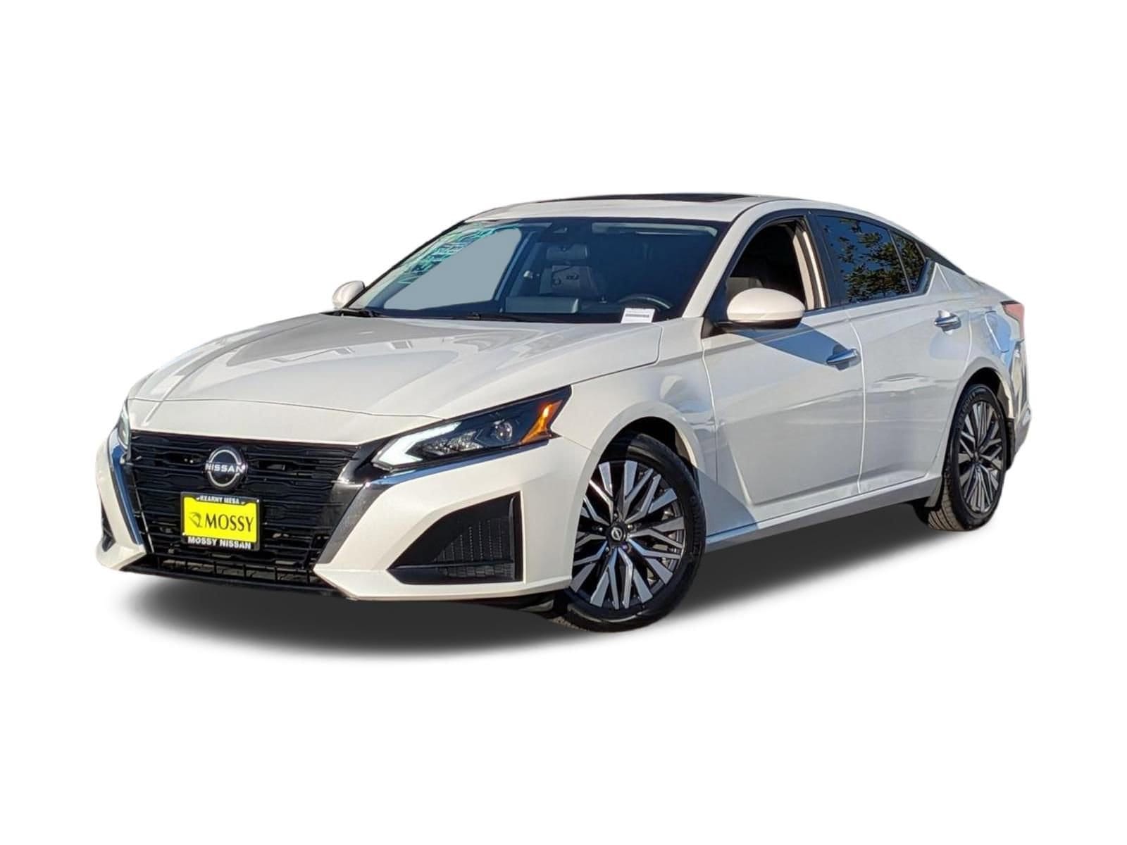 1 placeholder image of  2023 Nissan Altima 2.5 SV