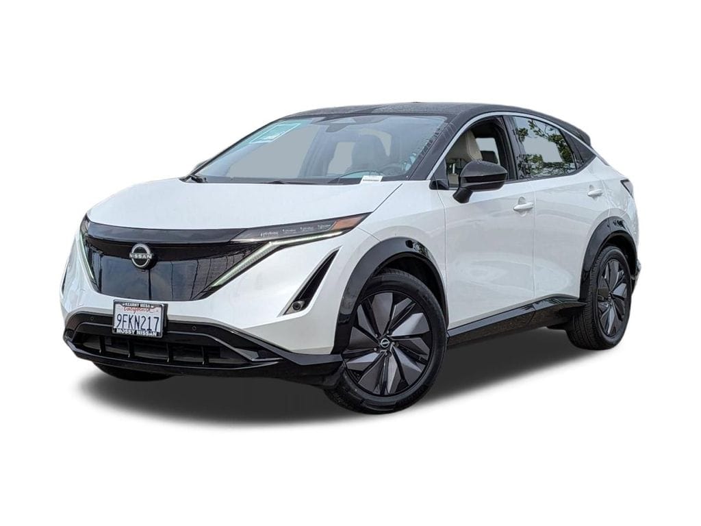1 thumbnail image of  2023 Nissan Ariya ENGAGE