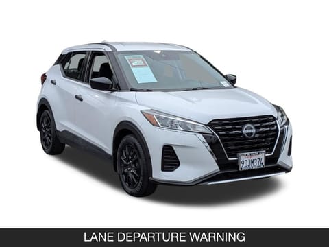 2023 Nissan Kicks S