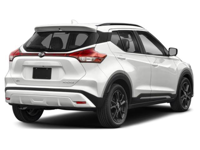 5 thumbnail image of  2023 Nissan Kicks SR