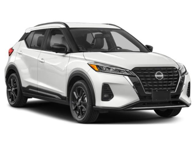 9 thumbnail image of  2023 Nissan Kicks SR