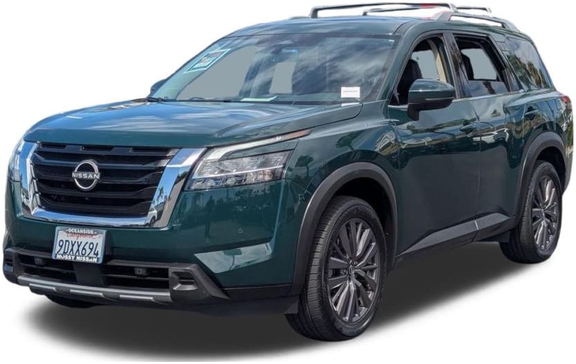 2023 Nissan Pathfinder SL 2WD's photo