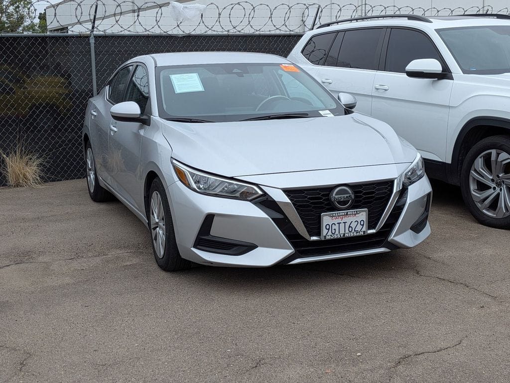 2023 Nissan Sentra S CVT's photo