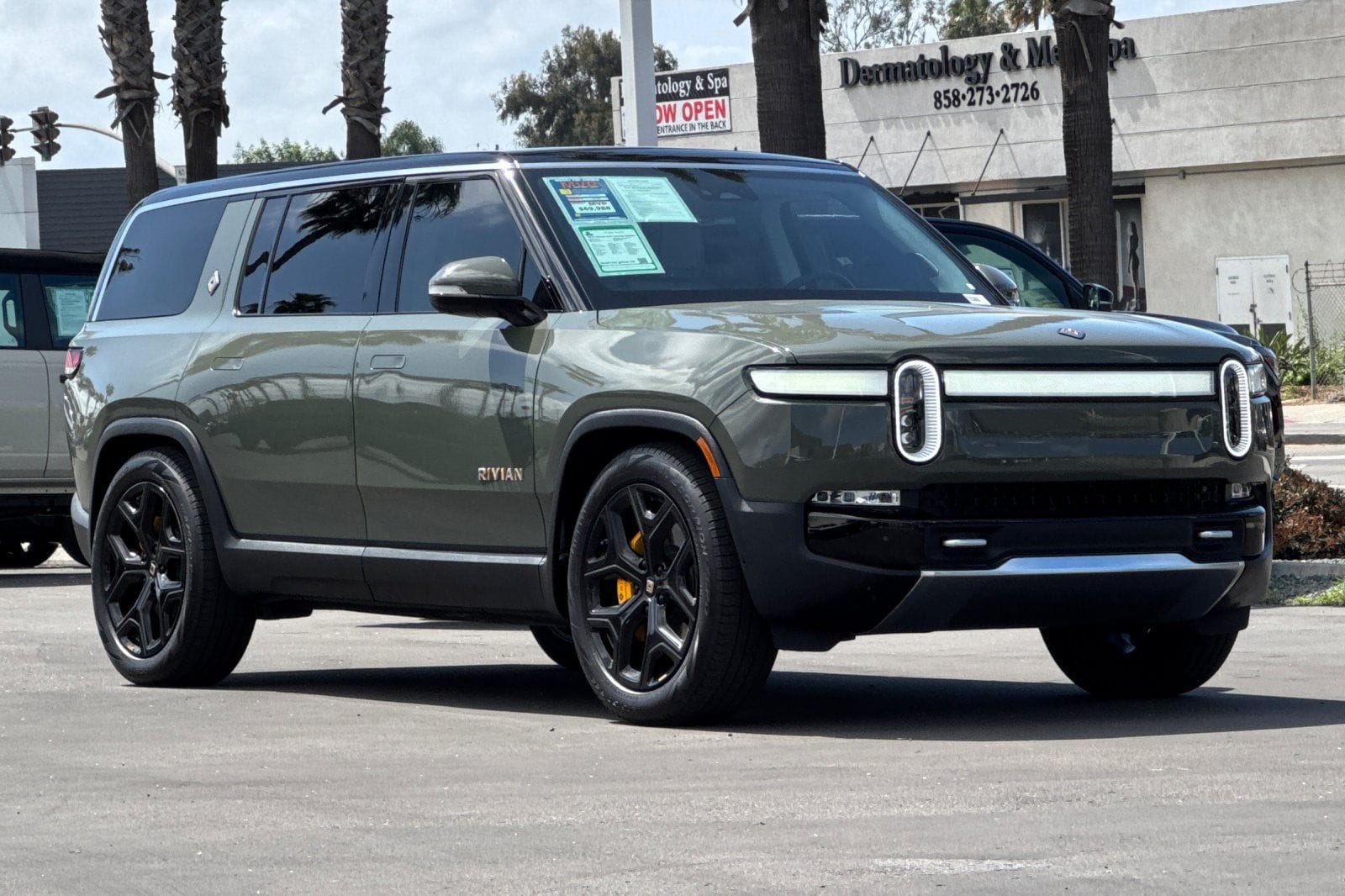 Used 2023 Rivian R1S Adventure with VIN 7PDSGABL5PN009090 for sale in Chula Vista, CA
