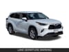 2 imagen en miniatura de 2023 Toyota Highlander LE
