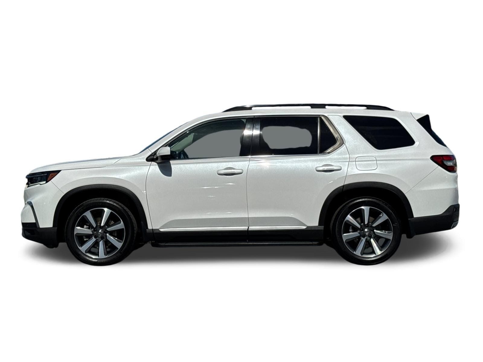 8 thumbnail image of  2024 Honda Pilot Touring