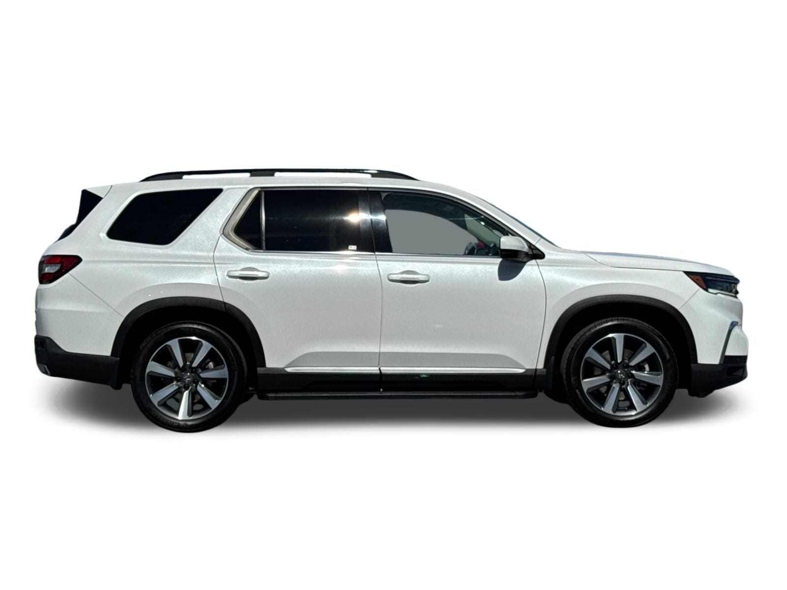 3 thumbnail image of  2024 Honda Pilot Touring