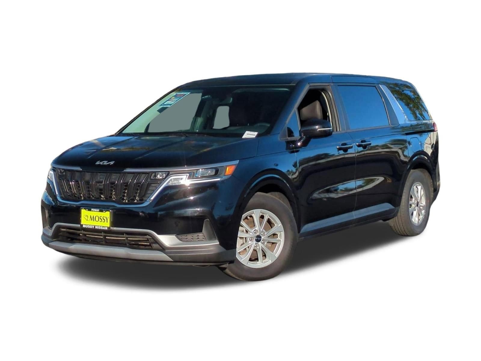 1 placeholder image of  2024 Kia Carnival LX