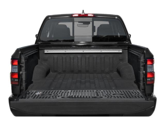 14 thumbnail image of  2024 Nissan Frontier SL