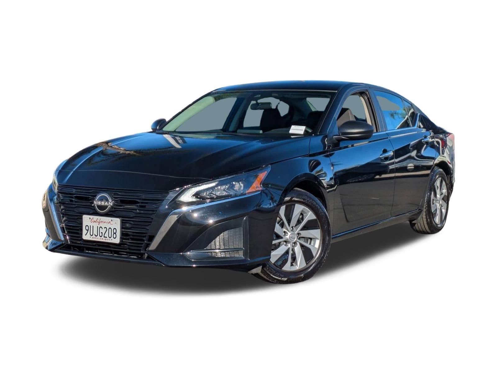 1 placeholder image of  2025 Nissan Altima S