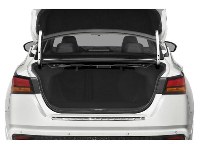 14 thumbnail image of  2025 Nissan Altima SR