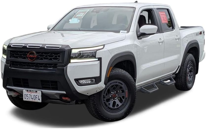 2025 Nissan Frontier PRO-4X Crew Cab 4X4's photo