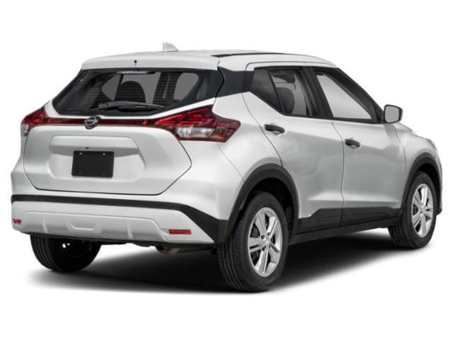 5 thumbnail image of  2025 Nissan Kicks Play S