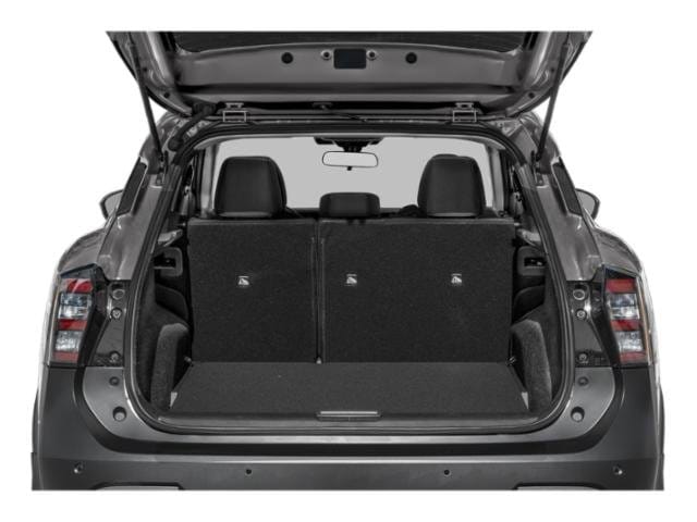 13 thumbnail image of  2025 Nissan Kicks SV