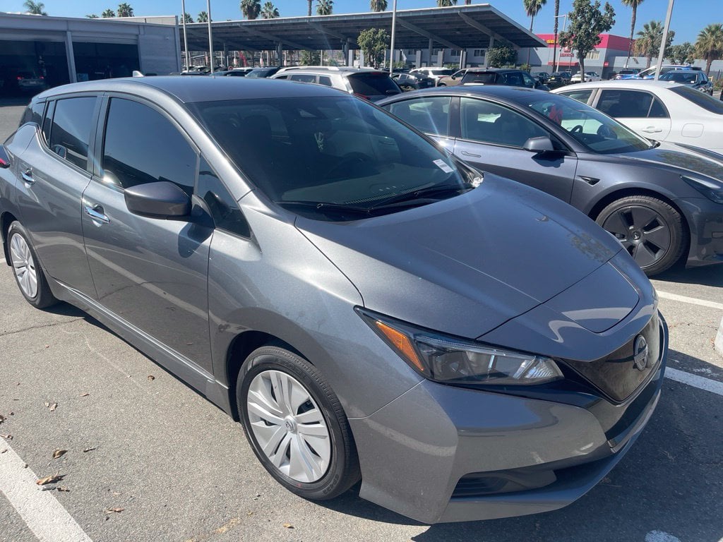 Used 2025 Nissan Leaf S with VIN 1N4AZ1BV5SC560094 for sale in Chula Vista, CA