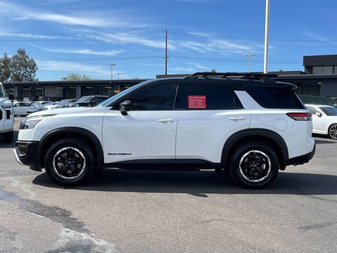 2025 Nissan Pathfinder Rock Creek