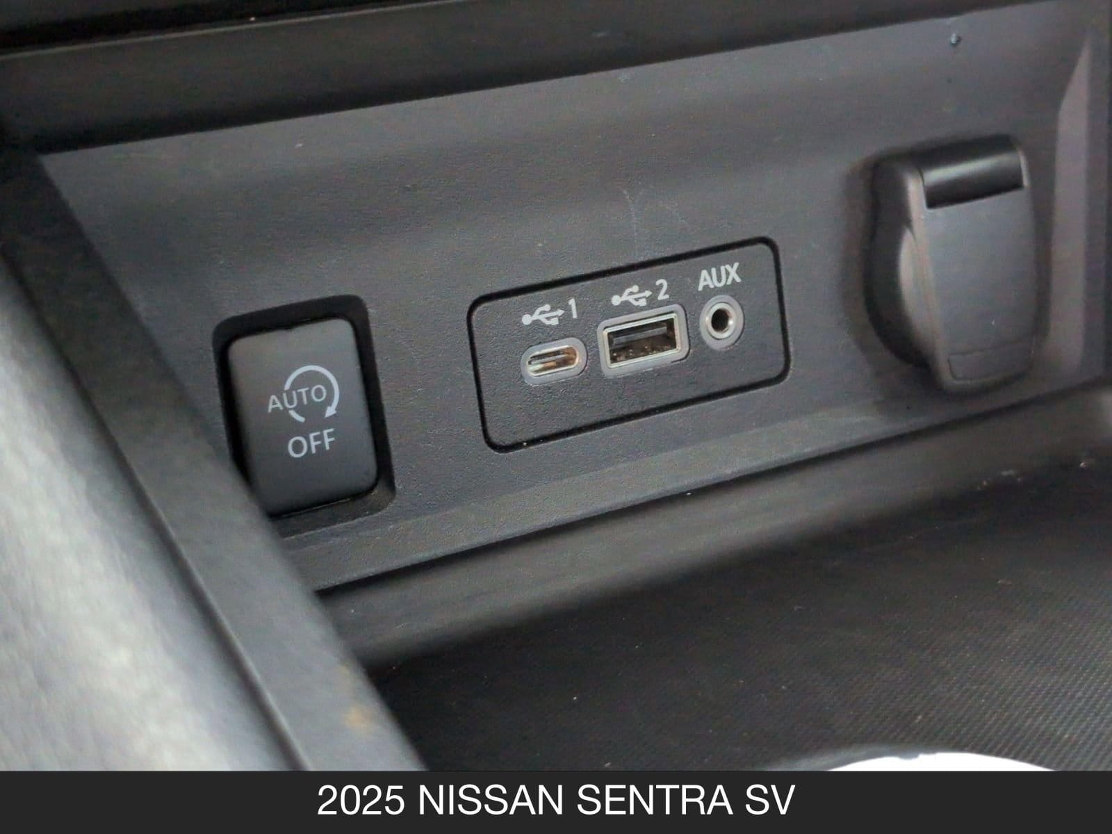 2025 Nissan Sentra SV - Photo 21